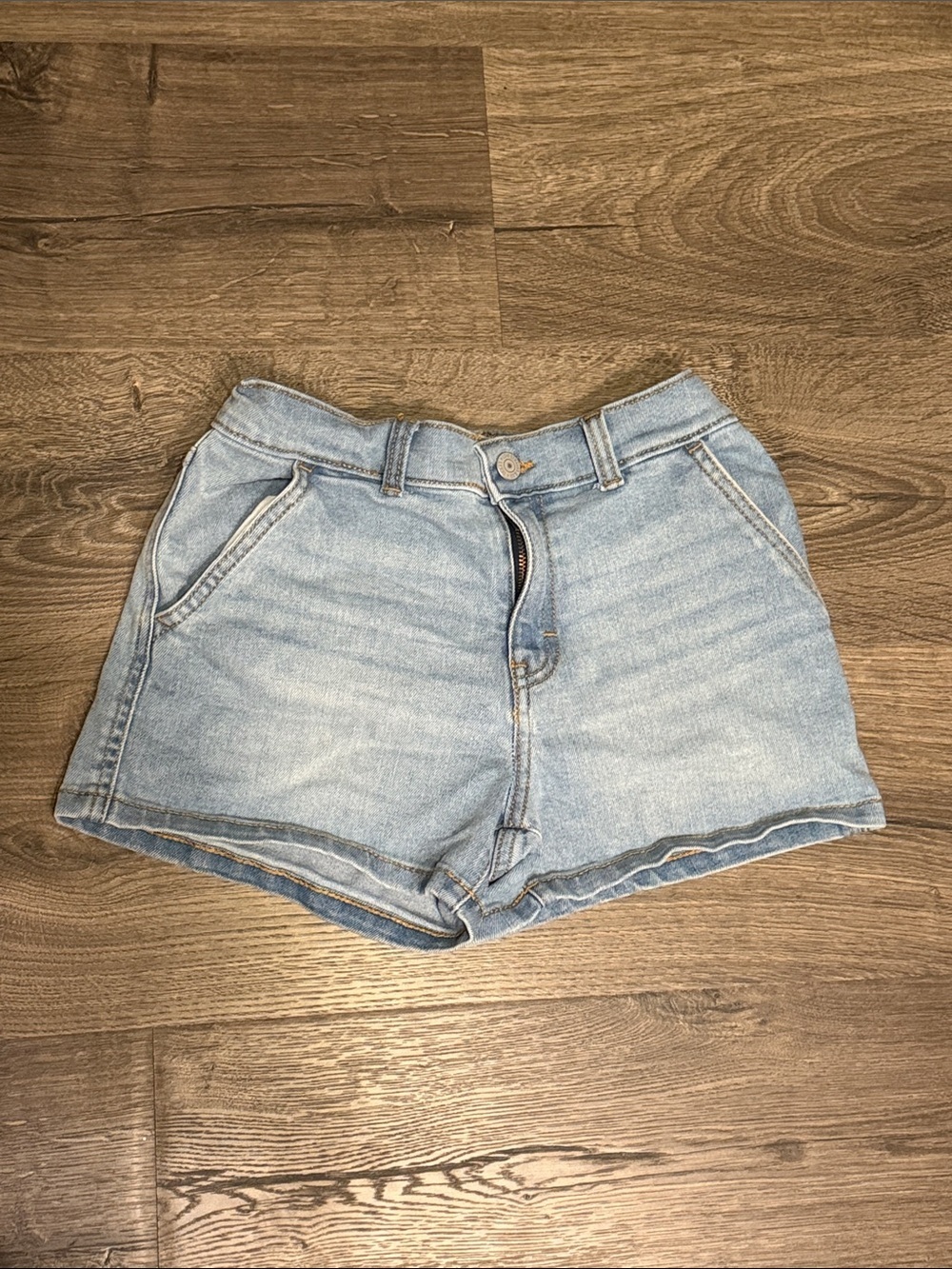 Girls 10/12 Levi's  High-Rise Denim Shorts